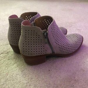 lucky brand booties
